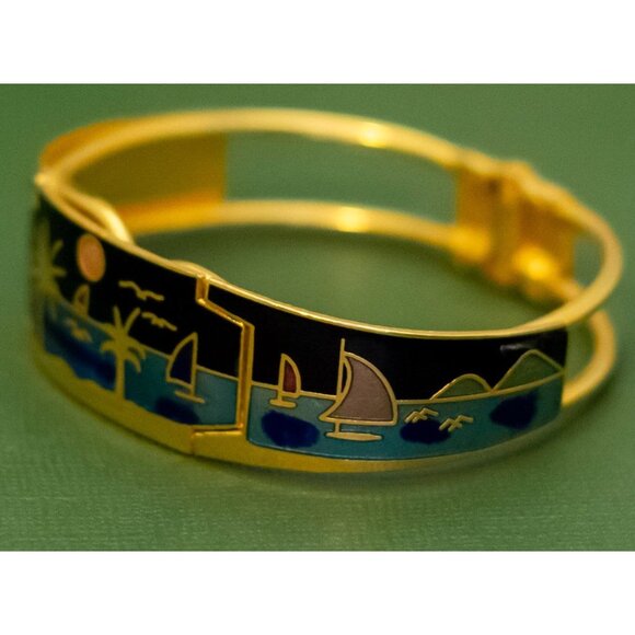 7 inch, Vintage Night Summer Scenery Gold Tone Hinge Bangle - K42 - Picture 2 of 3